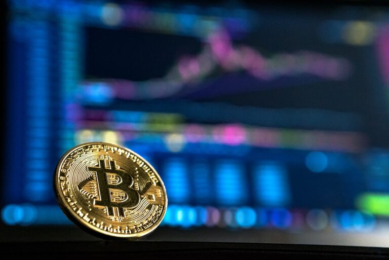 Bitcoin Traders Stay Grasping Regardless of Excessive Market Volatility – Report