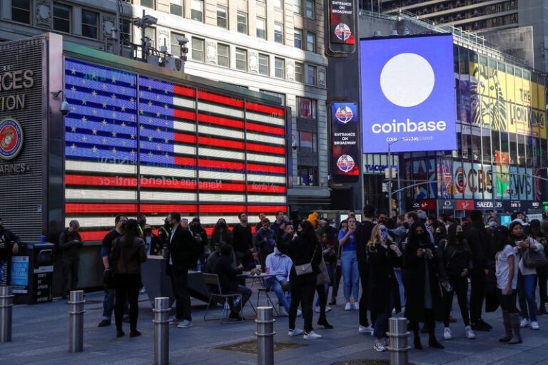 Coinbase establishes advisory board with former US lawmakers