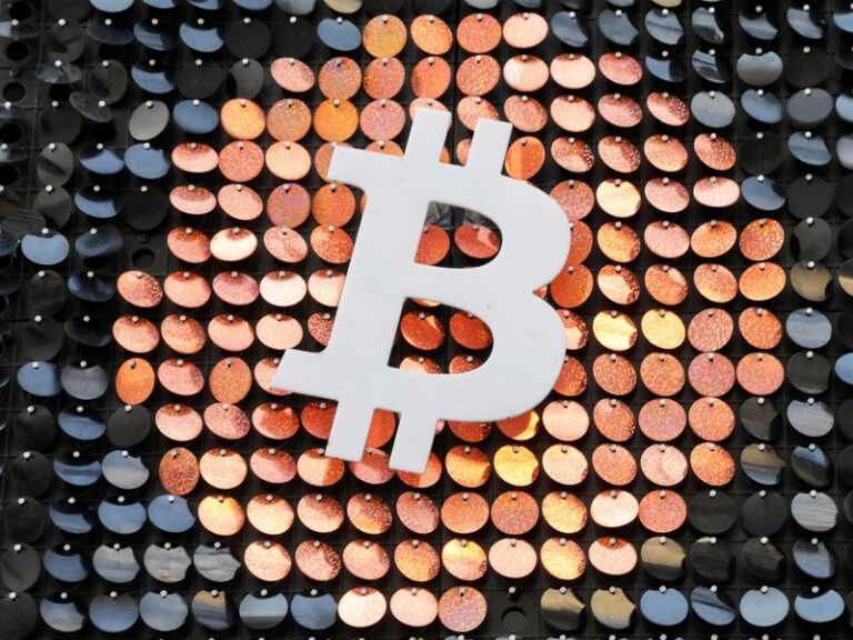 Fed Low on Ammo as $30,000 Bitcoin Worth Turns into Key Battleline